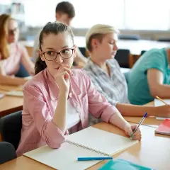 Jak zacząć argumentację w rozprawce, aby przyciągnąć uwagę czytelnika